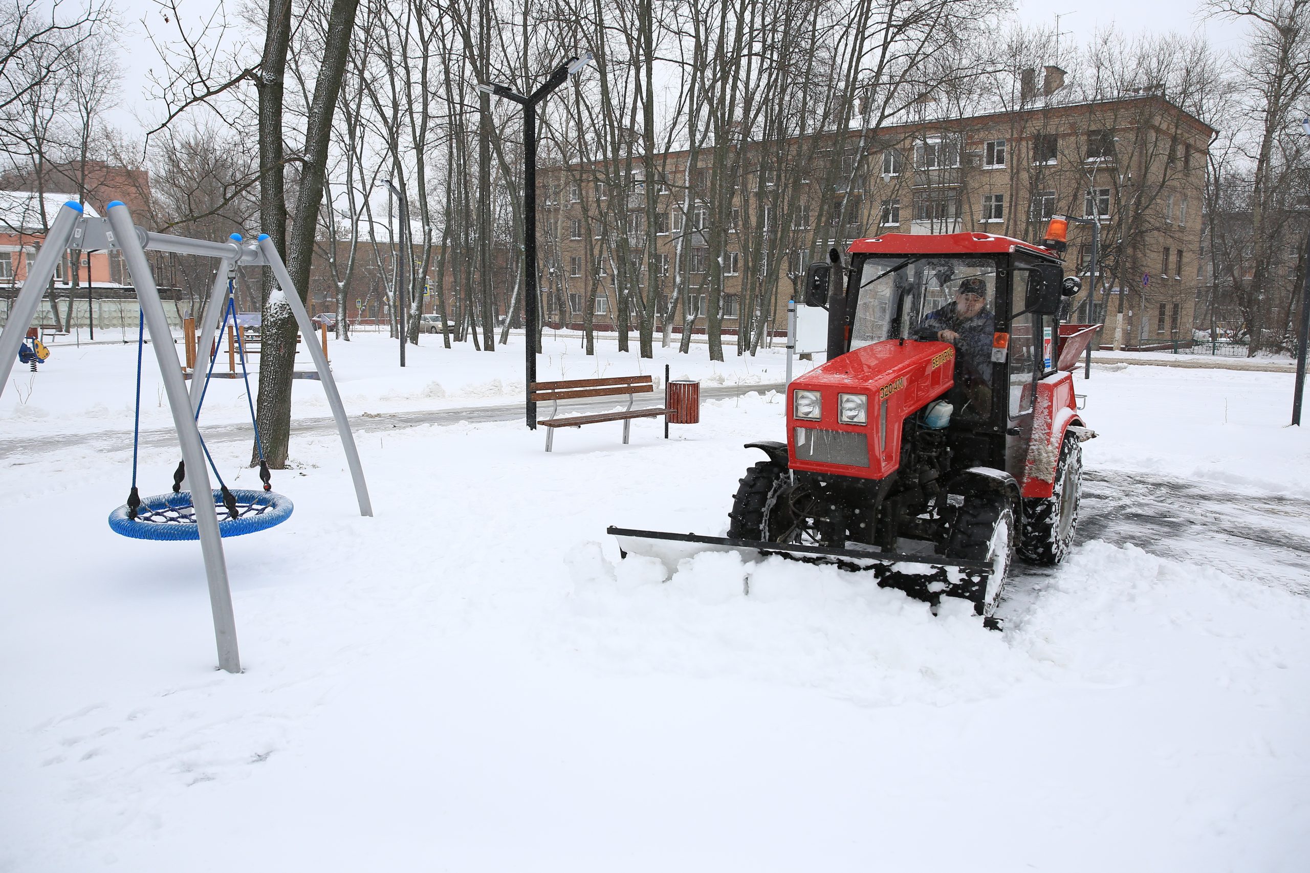 Долгопрудный чистят от снега - Официальный сайт администрации города  Долгопрудный